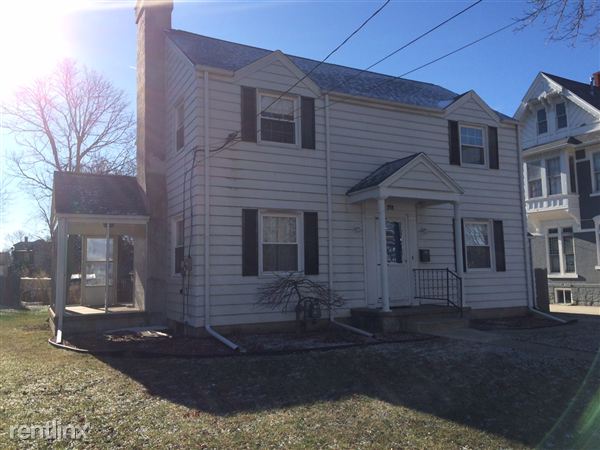 Primary Photo - 312 E Front St