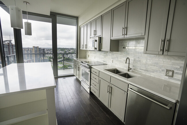 Foto del edificio - 1212 Laurel St