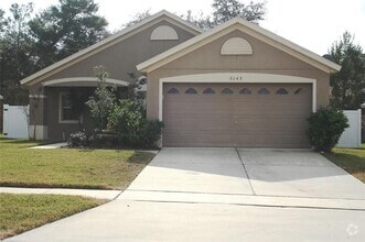Building Photo - 3143 Lindera Dr