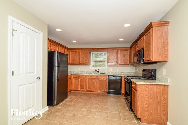 Building Photo - 222 Sunrise Dr