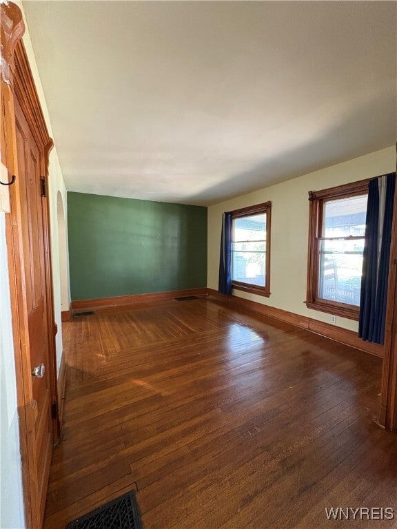 Foto del edificio - 497 Breckenridge St