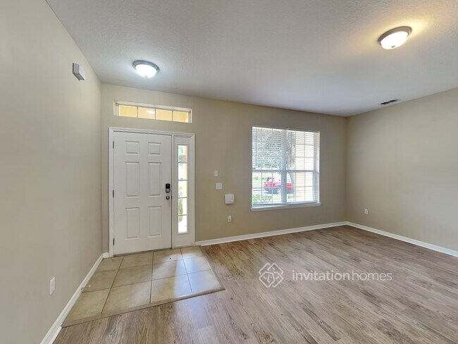 Foto del edificio - 2861 St Clair St