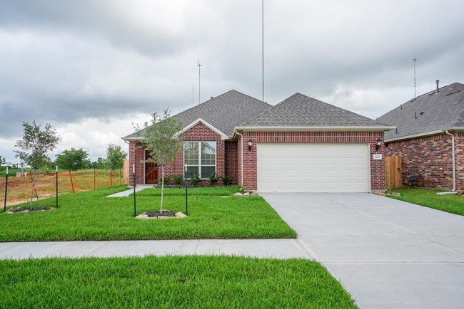 Building Photo - 2206 Argos Dr