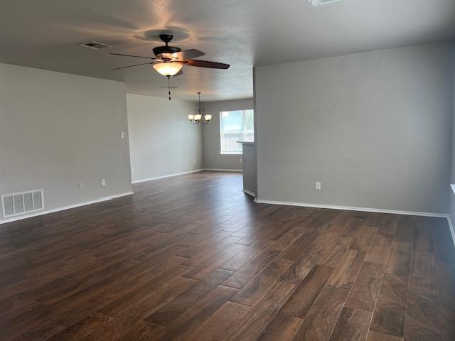 Building Photo - 331 Carriage Way