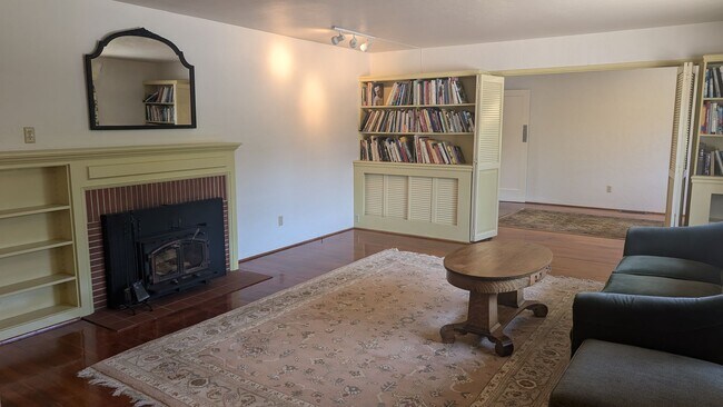 Foto del edificio - Lovely well-kept single family home in Pac...