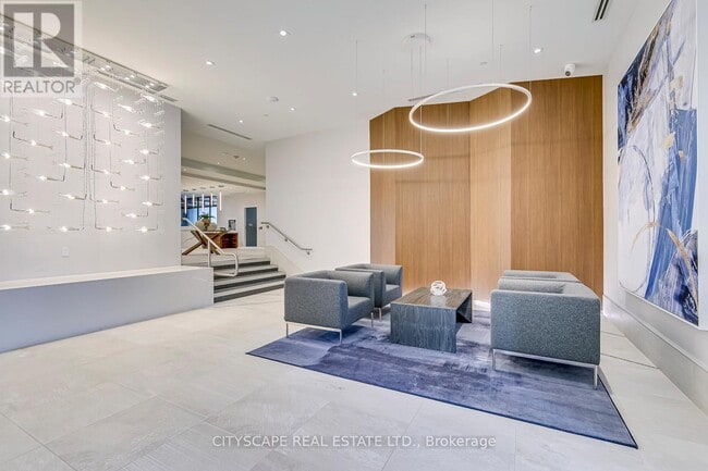 Building Photo - 385 Winston Rd