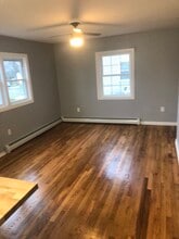 Building Photo - 114 Cortland Cir