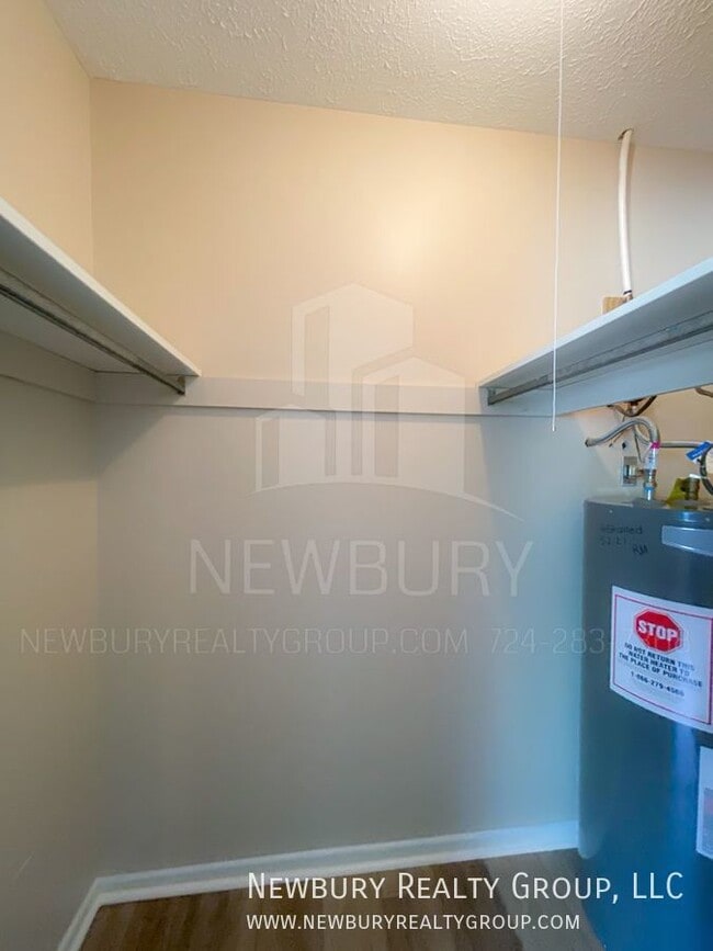 Foto del edificio - 19 Clearview Meadows