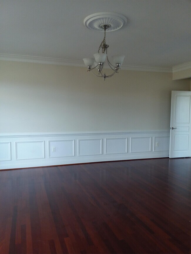 Foto del edificio - 14080 Blue View Ct
