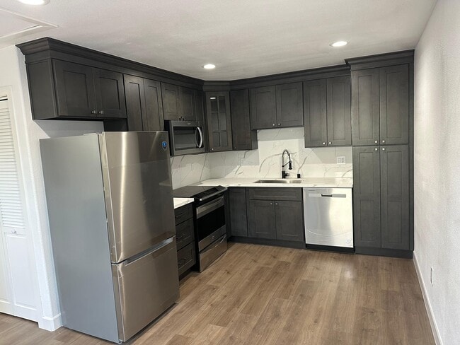 Building Photo - 5659 Tilden Pl