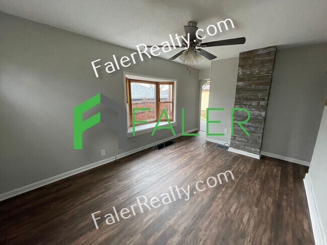 Foto del edificio - Darling Belmont Bungalow