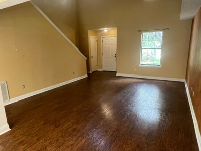 Foto del edificio - 138 Timber Ridge Dr