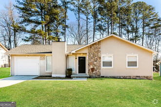 Building Photo - 3026 Gwinnstone Cir SW