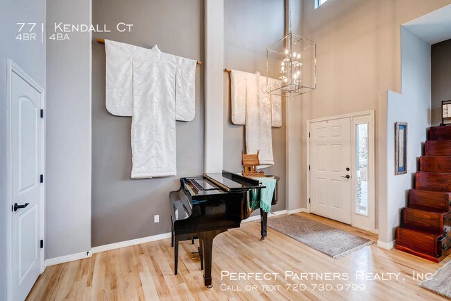 Building Photo - 771 Kendall Ct