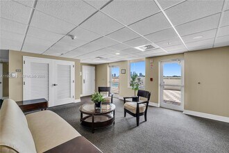 Building Photo - 900 SW 8th St