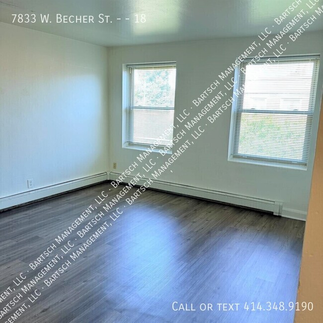Building Photo - 7833 W Becher St