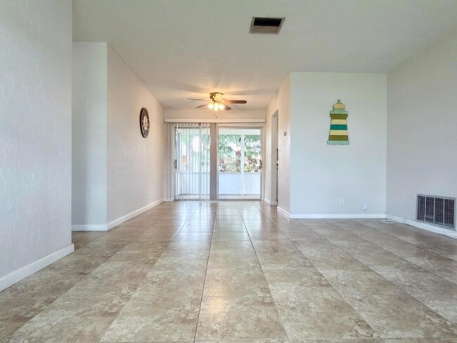 Building Photo - 4510 NW 46th St