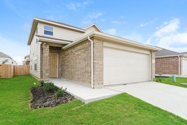 Building Photo - Ashley Heights - 8911 Ashley Wilkes, San A...