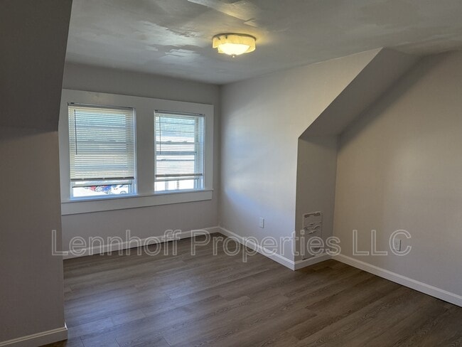 Photo - 31 Hilton St Apartment