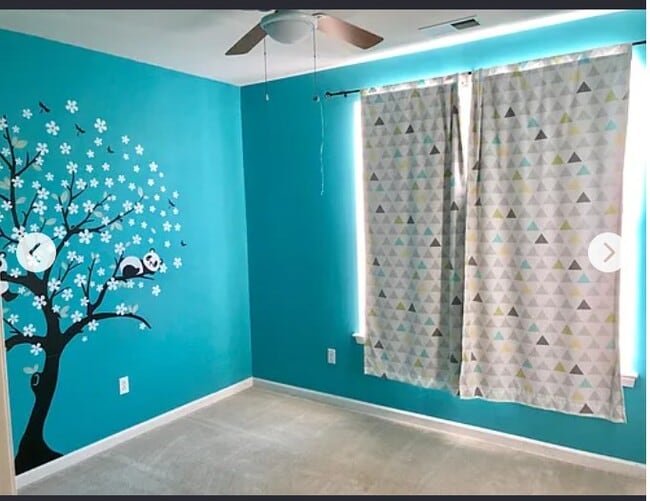 Building Photo - 1322 Sierra Dr