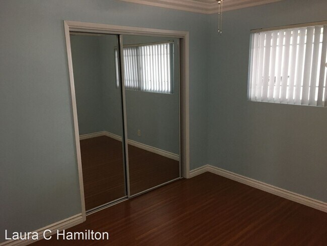 Foto del edificio - 1417 E 3rd St