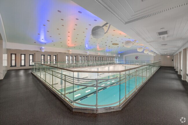 Interior Photo - The Athlon