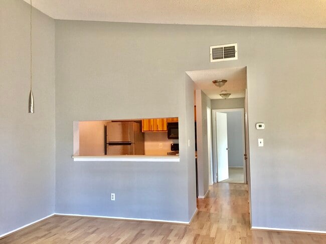 Building Photo - 4810 S Semoran Blvd