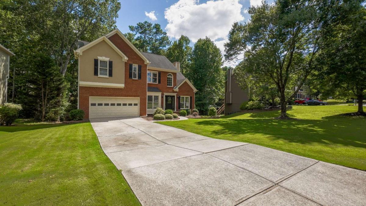Primary Photo - 2330 Rose Walk Dr