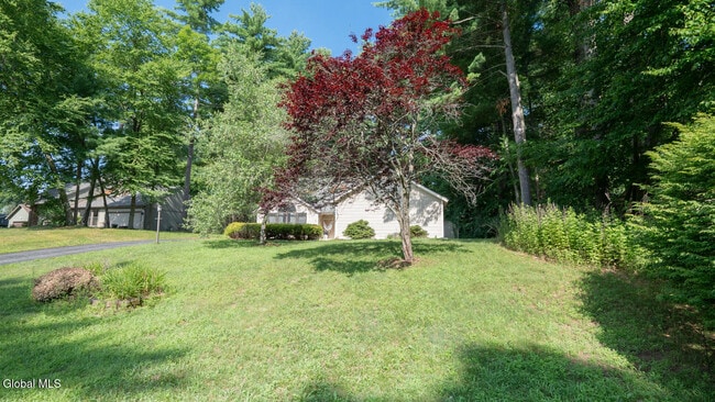Building Photo - 64 Meadow Rue Pl