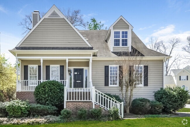 Building Photo - 4900 Royal Troon Dr