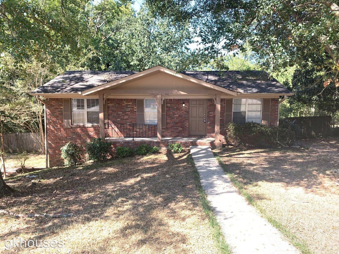 Primary Photo - 4 br, 2 bath House - 5508 Crestview Dr