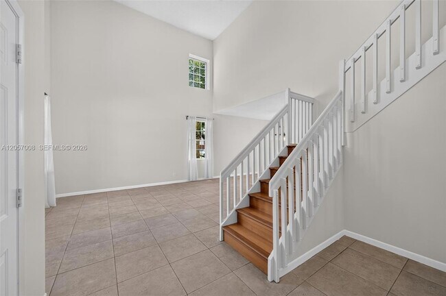 Foto del edificio - 498 Cambridge Ln