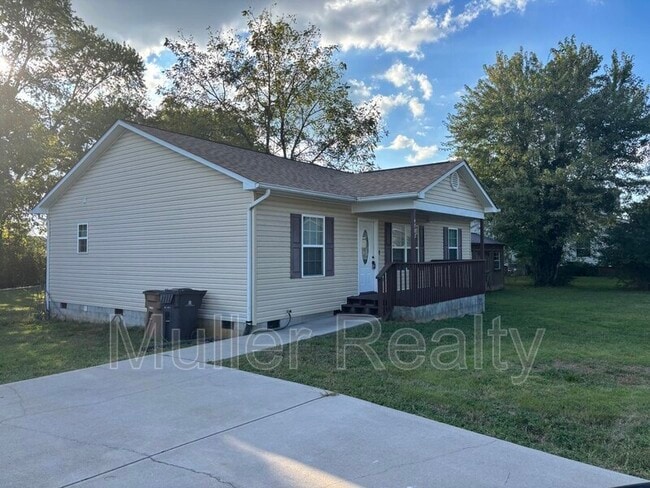 Photo - 4703 High School Rd House