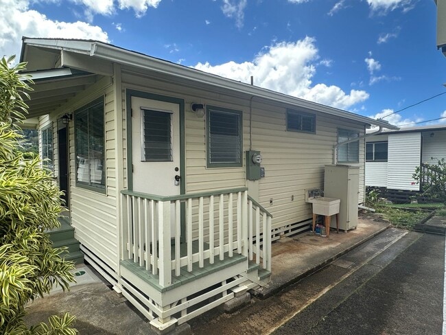 Photo - 3313 Manoa Rd Apartment