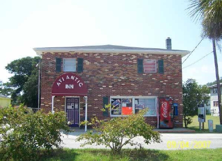 Building Photo - Atlantic Inn