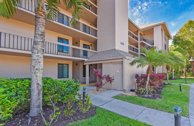 Building Photo - 4440 NE Sandpebble Trce