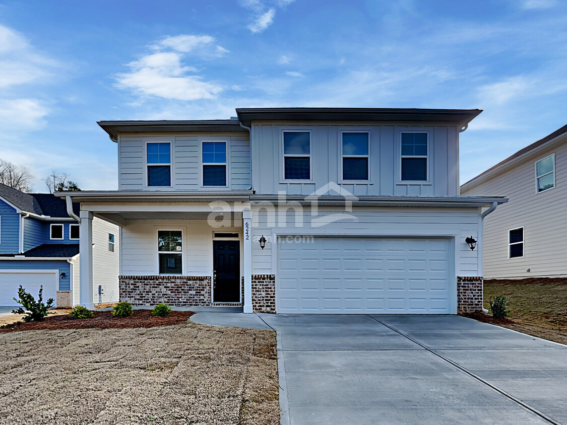 Foto principal - 6242 Bridlewood Ln