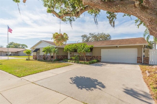 Building Photo - 6710 Mornay Cir