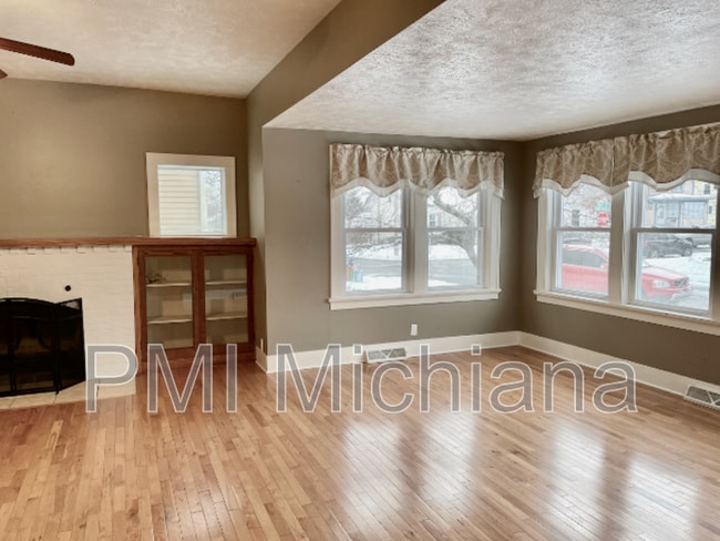 Building Photo - 944 Homewood Ave