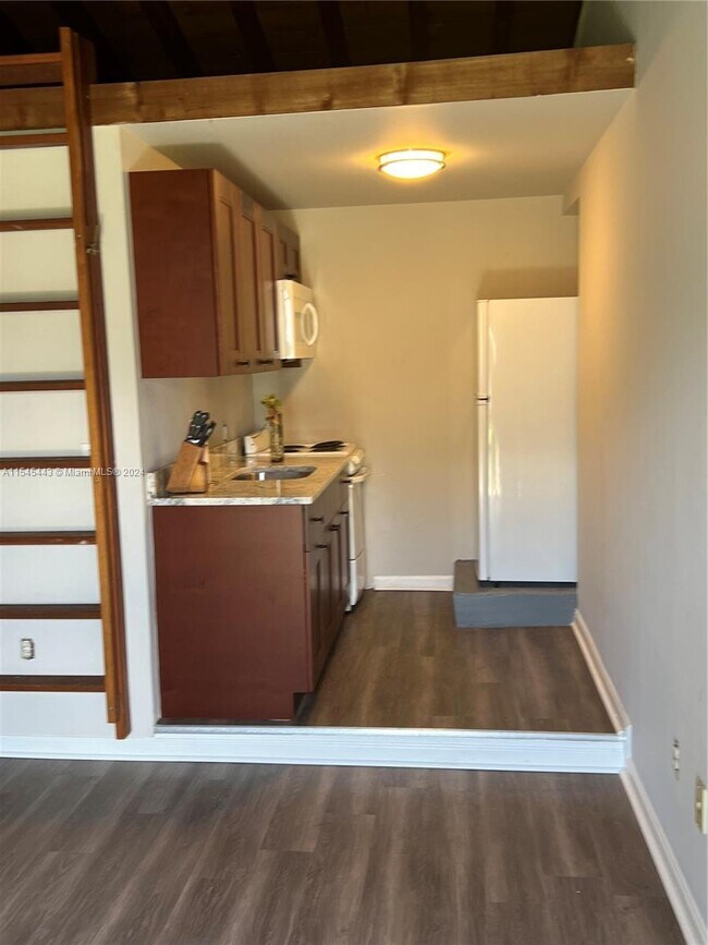 Foto del edificio - 1001 S 22nd Ct