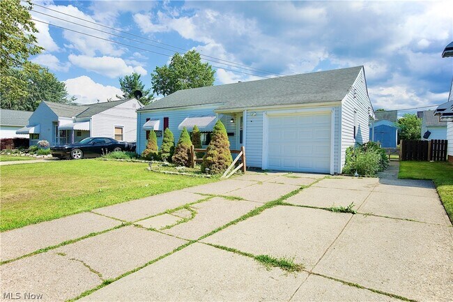 Building Photo - 6117 Ira Ave