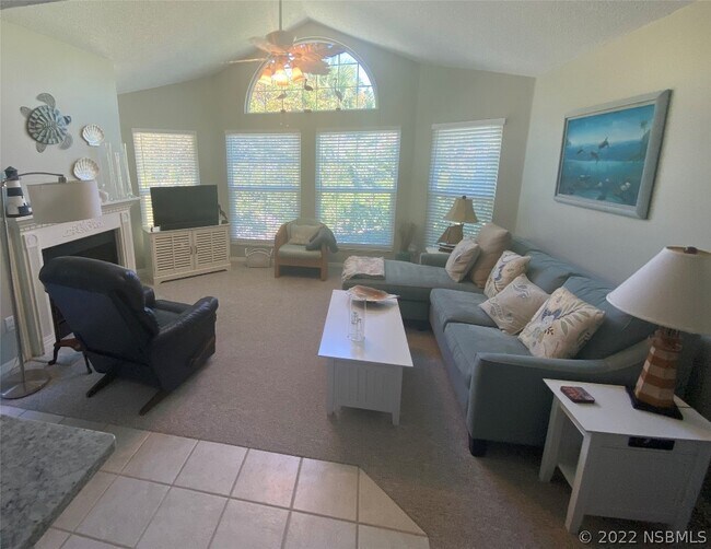 Foto del edificio - 4208 Sun Village Ct