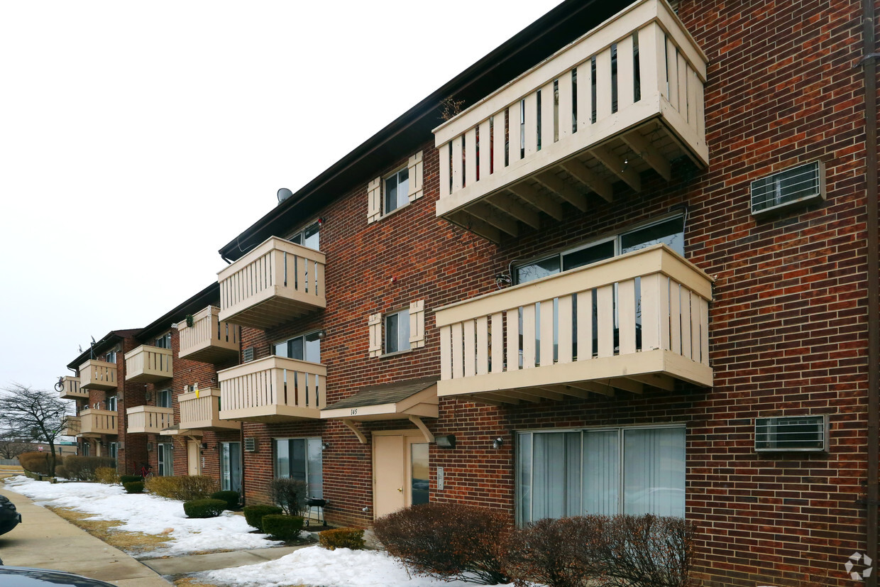 Building Photo - 145 Oliver Ct