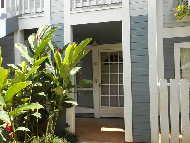 Building Photo - Fairway Village - ground floor townhouse 2...