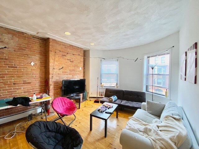 Foto del edificio - 610 Columbus Ave
