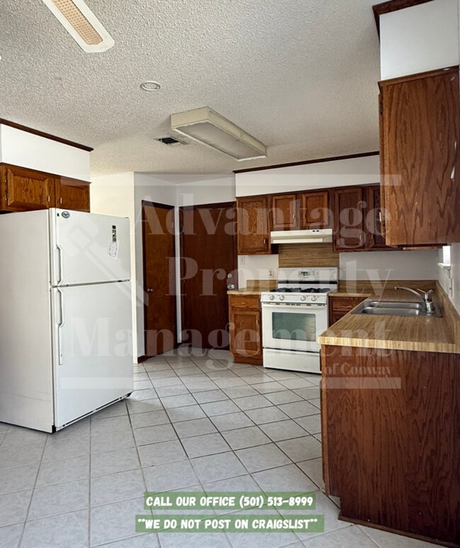 Foto del edificio - 24 Fair Oaks Dr