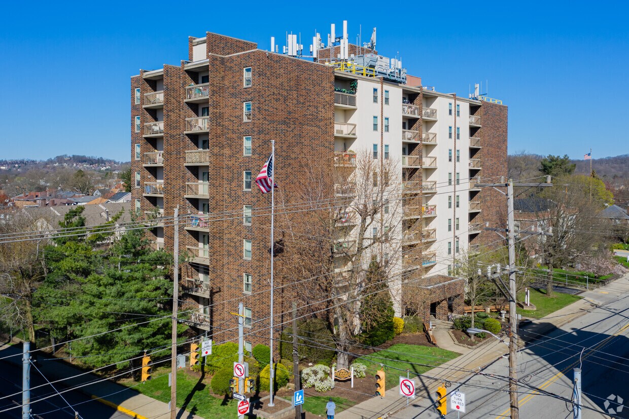 Foto principal - Swissvale Towers
