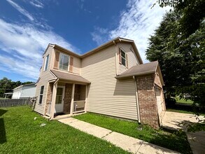 Building Photo - 11950 Titania Cir