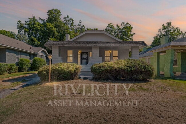 Step into a piece of Memphis history with ... - Step into a piece of Memphis history with ... House