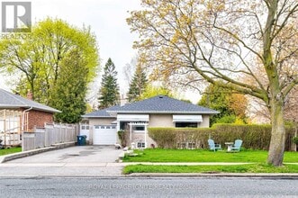 Building Photo - 86 Sloane Ave